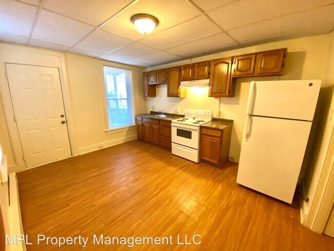 Building Photo - 1015 Lehman St