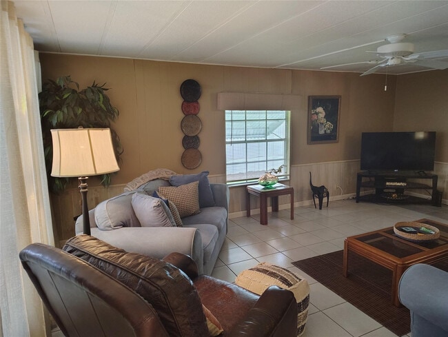 Foto del edificio - 142 W Caribbean