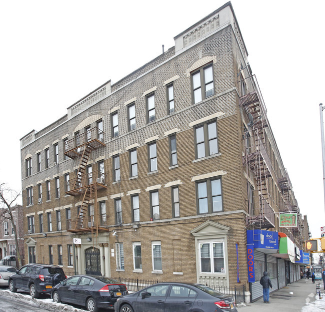 Building Photo - 159 Bay 29th St
