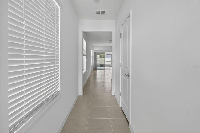 Building Photo - 6784 SW 90th Lp