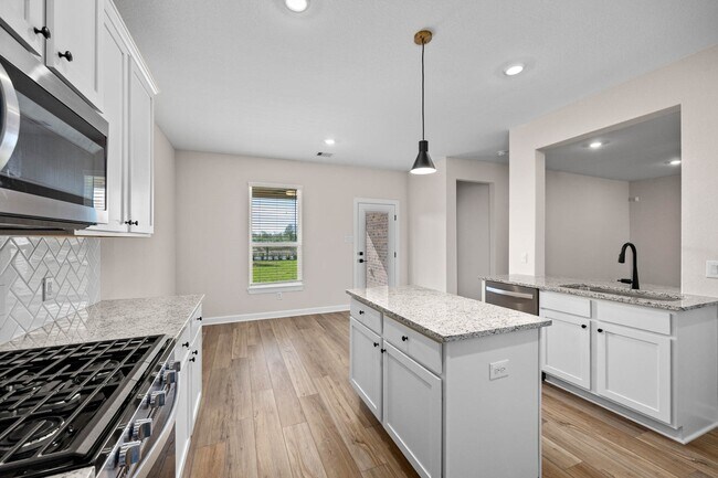 Building Photo - 3031 Sunmoon Ln