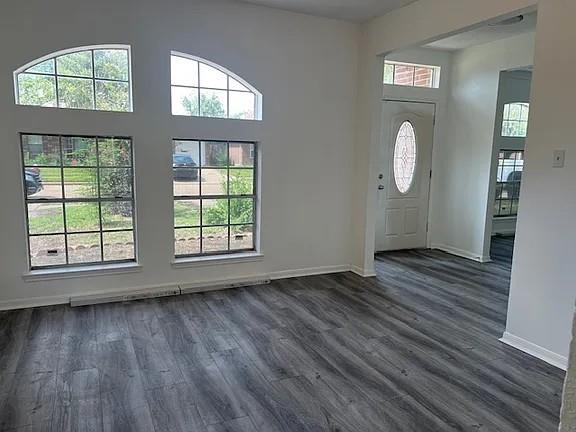 Foto del edificio - 17627 Glenwolf Dr