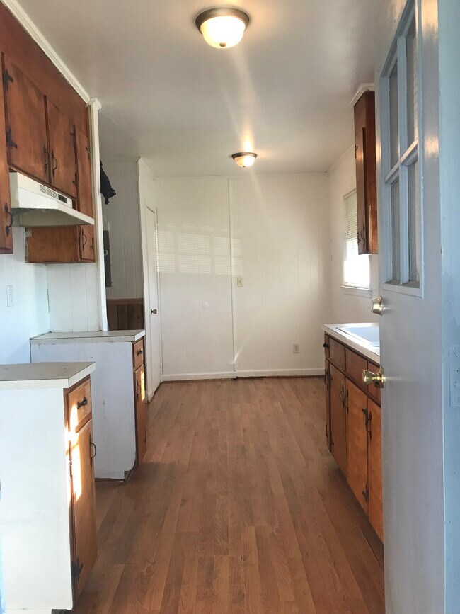 Foto del edificio - 204 N Forbes St
