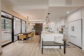 Building Photo - 1002 Channelside Dr