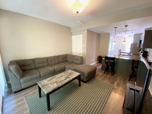 Building Photo - 2 bedroom in Kitimat BC V8C 2N9