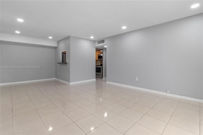 Building Photo - 7953 SW 104th St