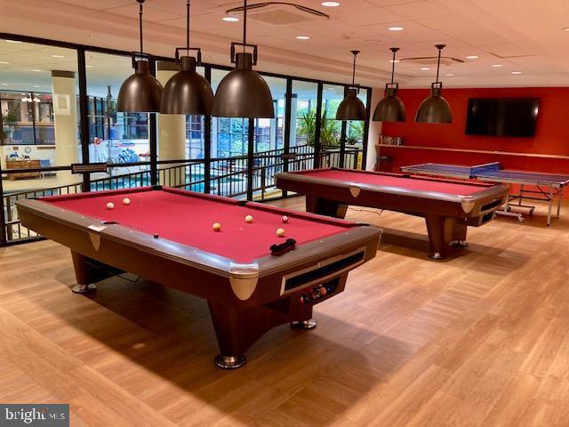 Foto del edificio - 5902 Mt Eagle Dr