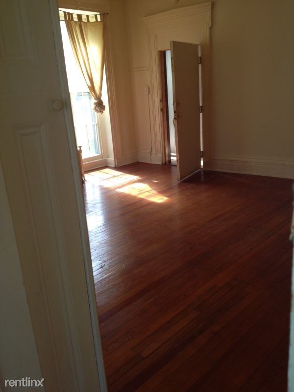 171 Broadway, Norwich, CT 06360 Room for Rent in Norwich, CT