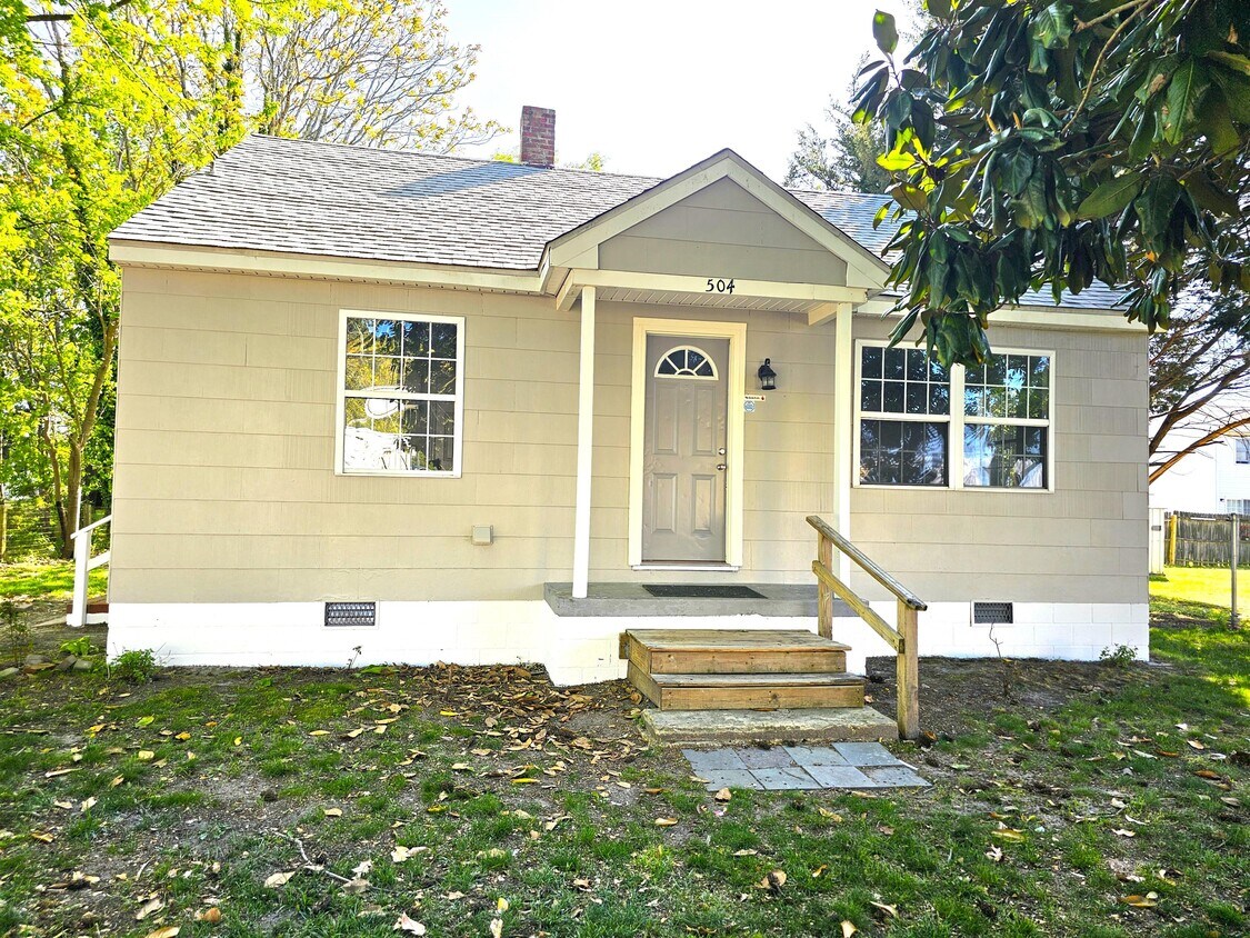 Primary Photo - 504 Prince St