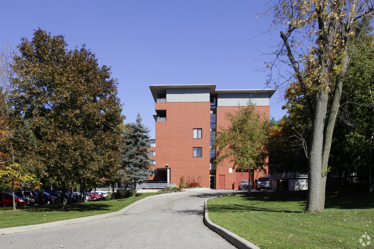 Photo du bâtiment - St Mary's Senior Residence