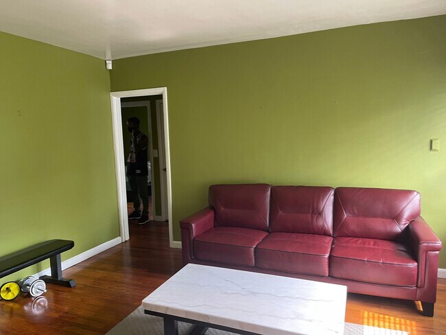Building Photo - 5525 Alder Dr