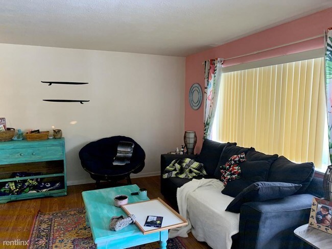 Building Photo - 2 br, 1.5 bath Townhome - 1686 Ridgewick Dr