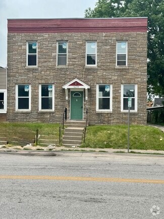 Building Photo - 1622 Washington St