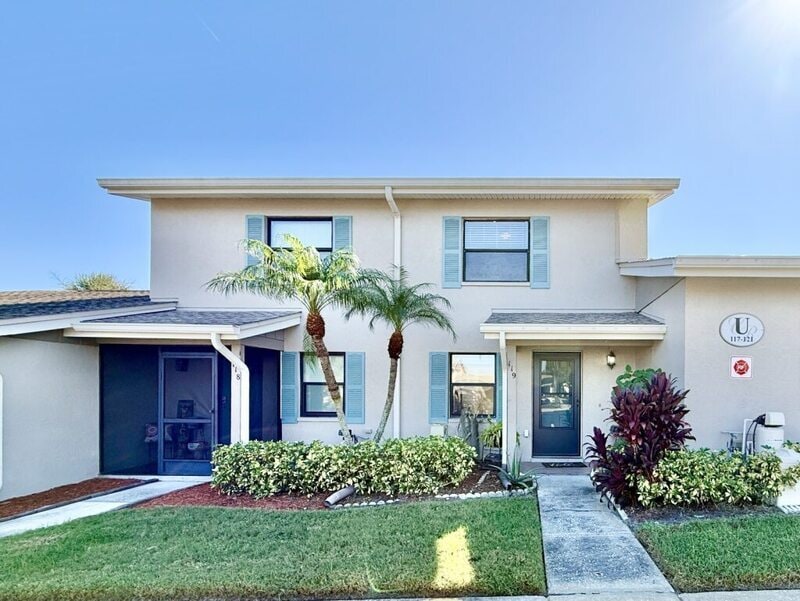 Foto principal - 2131 Ridge Rd