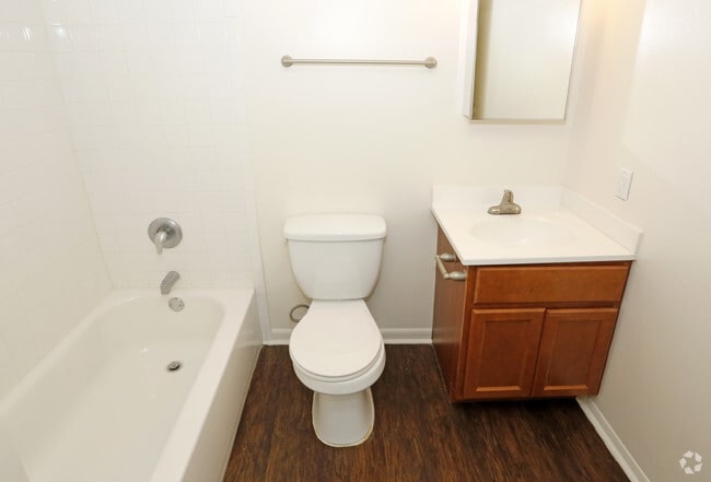 1HAB, 1BA - River Birch - 520 ft² - The Birches