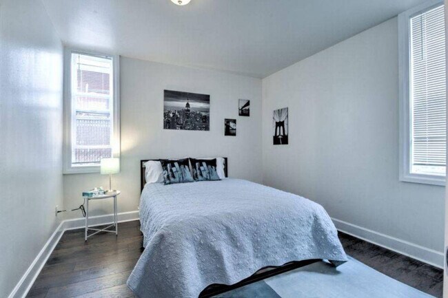 Foto del edificio - 1722-1714 14th Ave