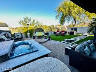 Foto del edificio - 10318 E Tierra Buena Ln
