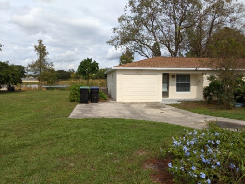 Primary Photo - 4622 N Goldenrod Rd
