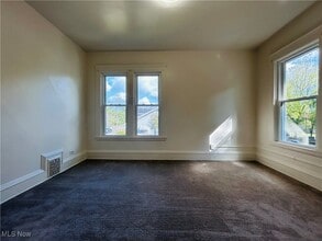 Building Photo - 481 Longmere Dr Building Photo - 481 Longmere Dr