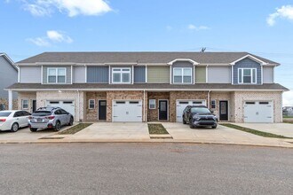 Building Photo - 352 Fallow Cir