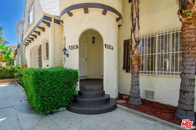 Foto del edificio - 6140 W 6th St