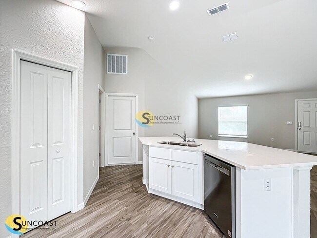 Foto del edificio - 3156 W Barberton Pl