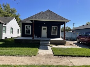 Building Photo - 1524 S Wichita St