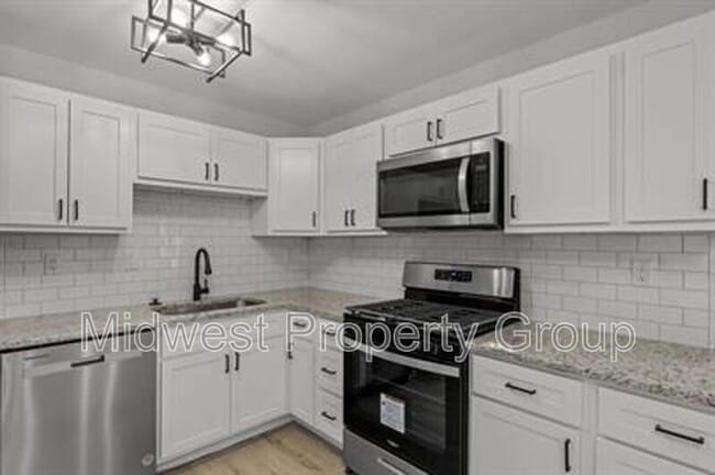 Foto del edificio - 925 Gonzaga Ln