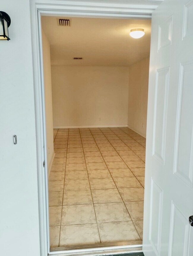 Foto del edificio - 224 SW 47th Terrace