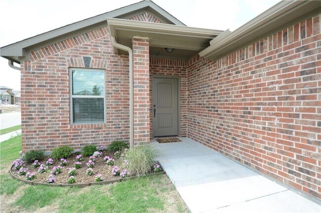 Foto del edificio - 2222 Southridge Ln
