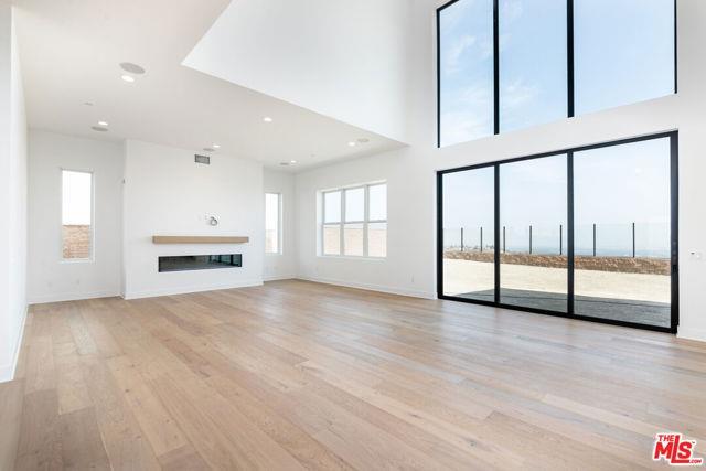 Foto del edificio - 11770 Hillsborough Ln