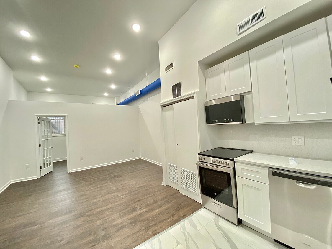 Primary Photo - 37 N 3rd St