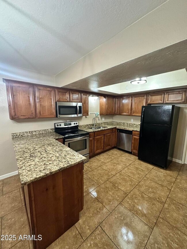 Foto del edificio - 326 W La Jolla Dr