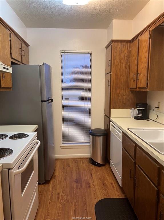 Foto del edificio - 2412 Pecan Ridge Dr