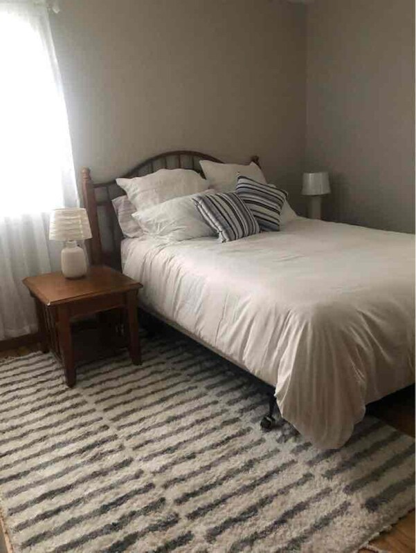 1918 Porter Ave, Anoka, MN 55303 Room for Rent in Anoka, MN