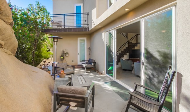 Foto del edificio - 28548 Meadow Glen Way W