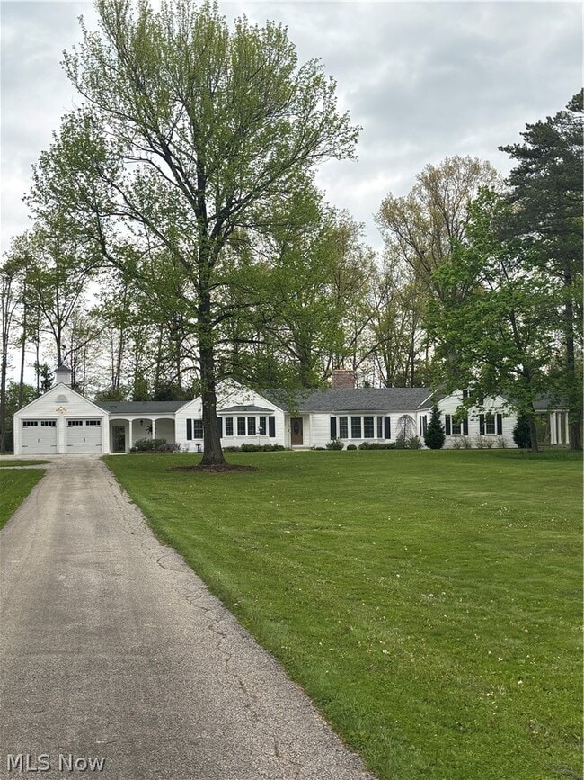 Foto del edificio - 7050 Wilson Mills Rd