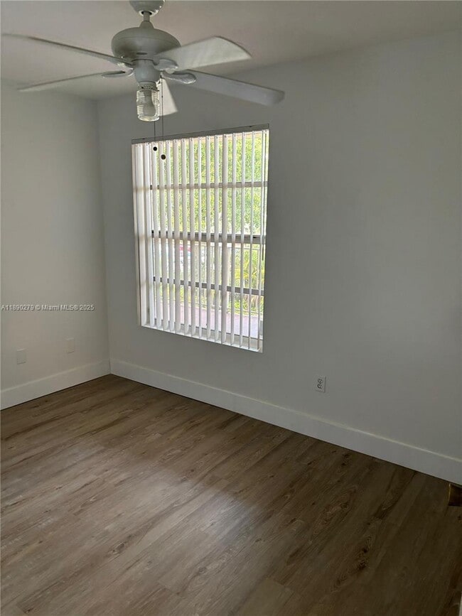 Foto del edificio - 15325 SW 106th Terrace