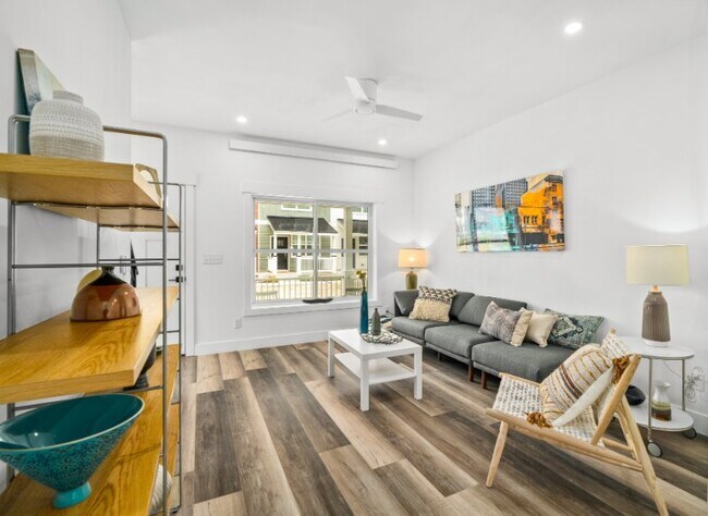 Foto del edificio - 205 Hallock Ln