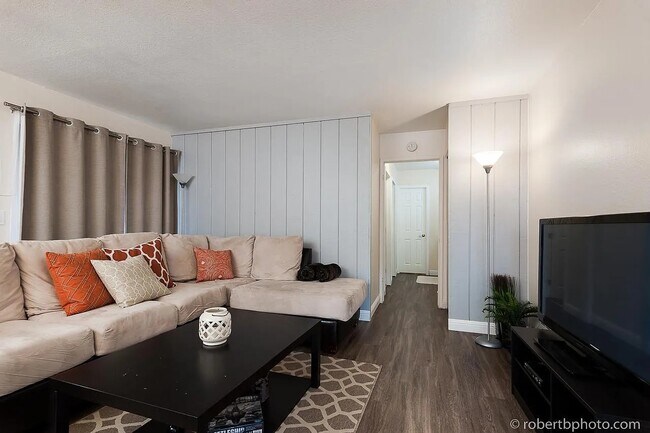 Foto del edificio - 3238 Ashford St