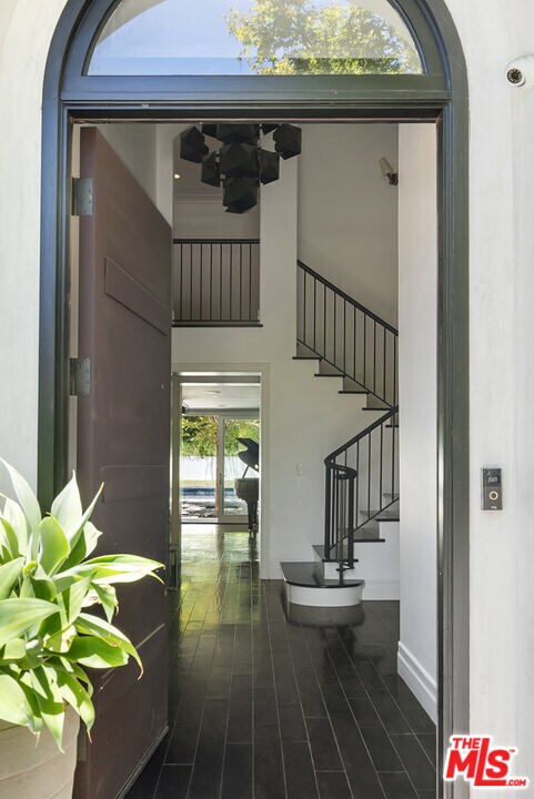 Foto del edificio - 9684 Wendover Dr