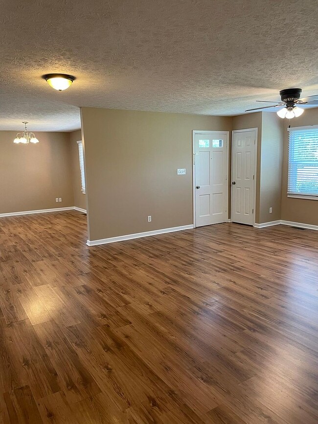 Foto del edificio - 1403 Fairview Ave
