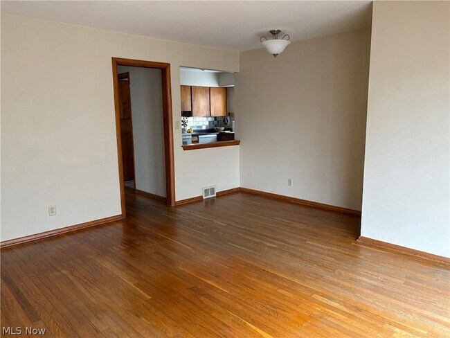 Foto del edificio - 1771 Tanglewood Dr