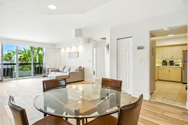 Foto del edificio - 3600 Mystic Pointe Dr