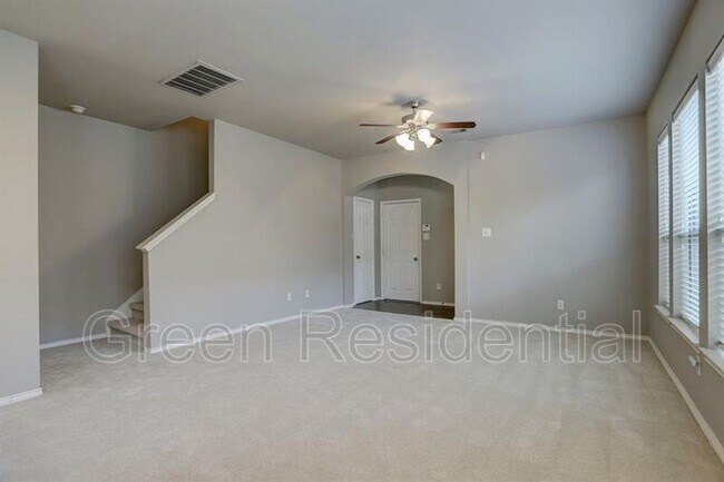Foto del edificio - 16534 Cheshire Grove Ln