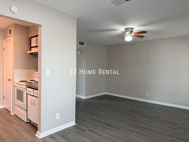 Foto del edificio - 2101 6th Ave N