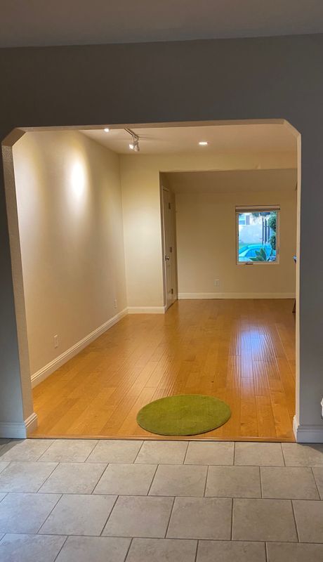 Foto del edificio - 1024 N Keystone St