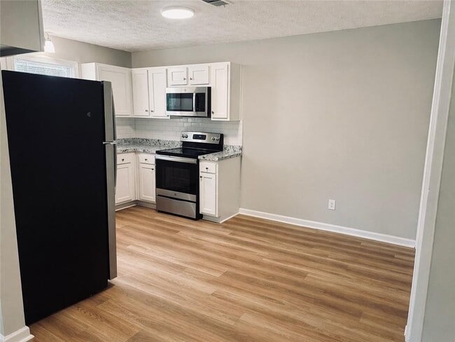 Building Photo - 4311 E Paulding Dr