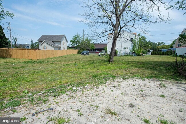 Building Photo - 531 Winder St