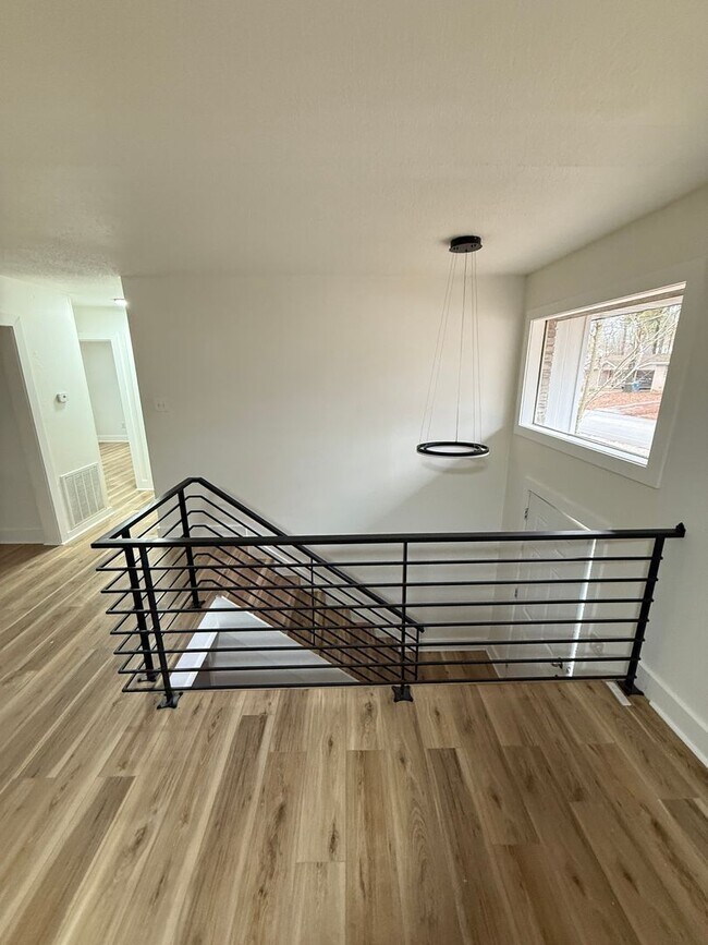 Foto del edificio - Beautifully Remodeled 4-Bedroom, 2-Bathroom Home with Modern Finishes in Benton!